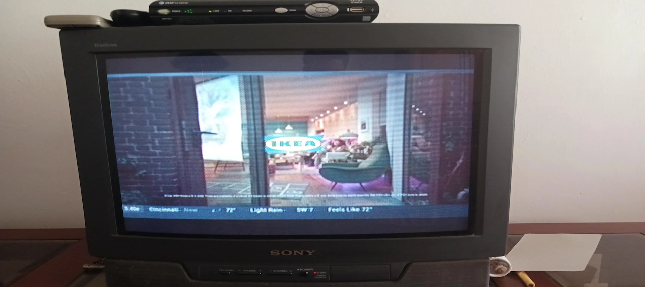 1993 Sony Trinitron XBR TV series KV-27XBR50